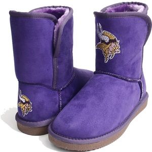 NWT Women’s Minnesota Vikings Cuce Touchdown Boots Size 7
